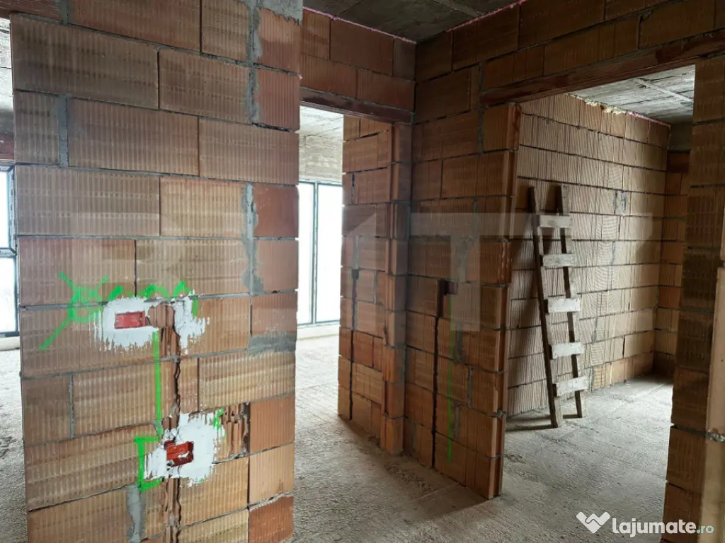 Apartament 4 camere, 123 mp, Terasa 21 mp, Dressing, Zona Ca