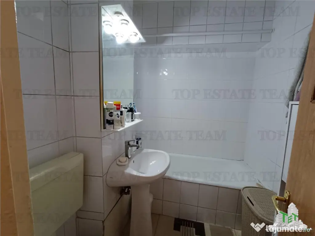 Apartament 3 camere Ion Mihalache- Piata 1 Mai 