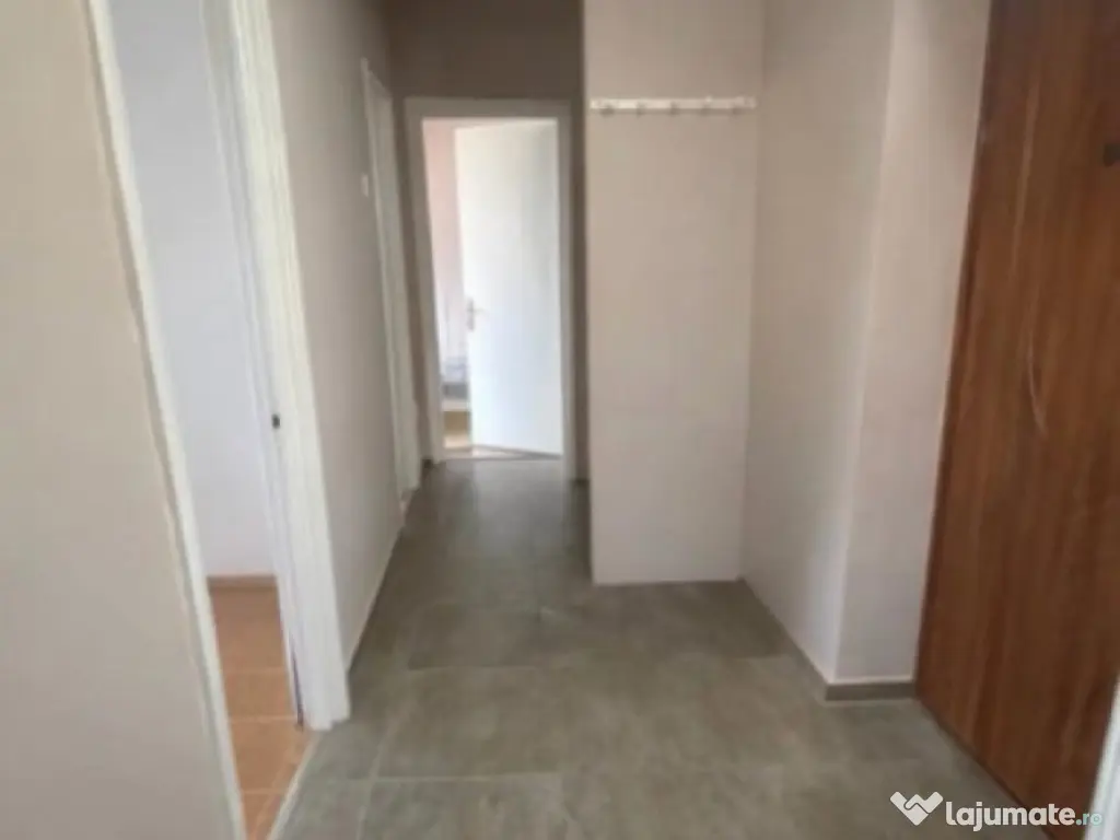 Apartament 2 camere DECOMANDAT, Calea Bucuresti