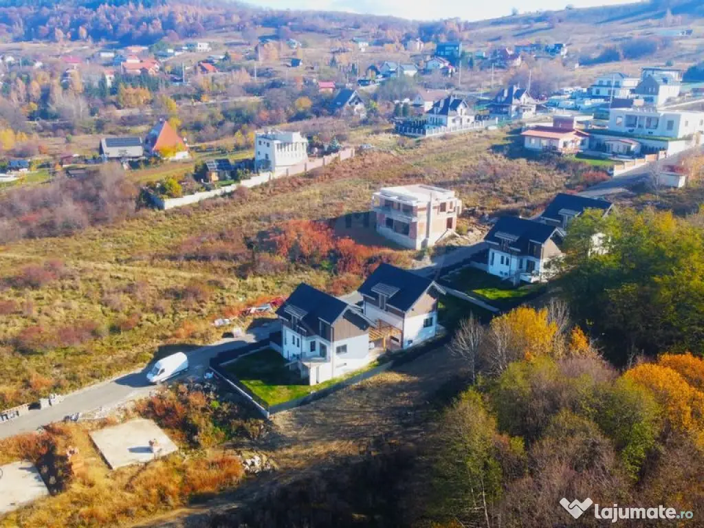 Casa individuala de vanzare in Salicea! 166 MP 