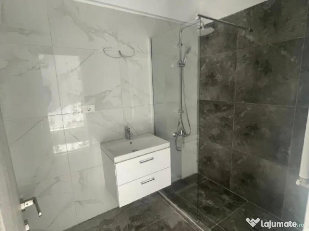 Apartament 2 camere, etaj 2, bloc cu lift, Zona Diamantului–Safirului