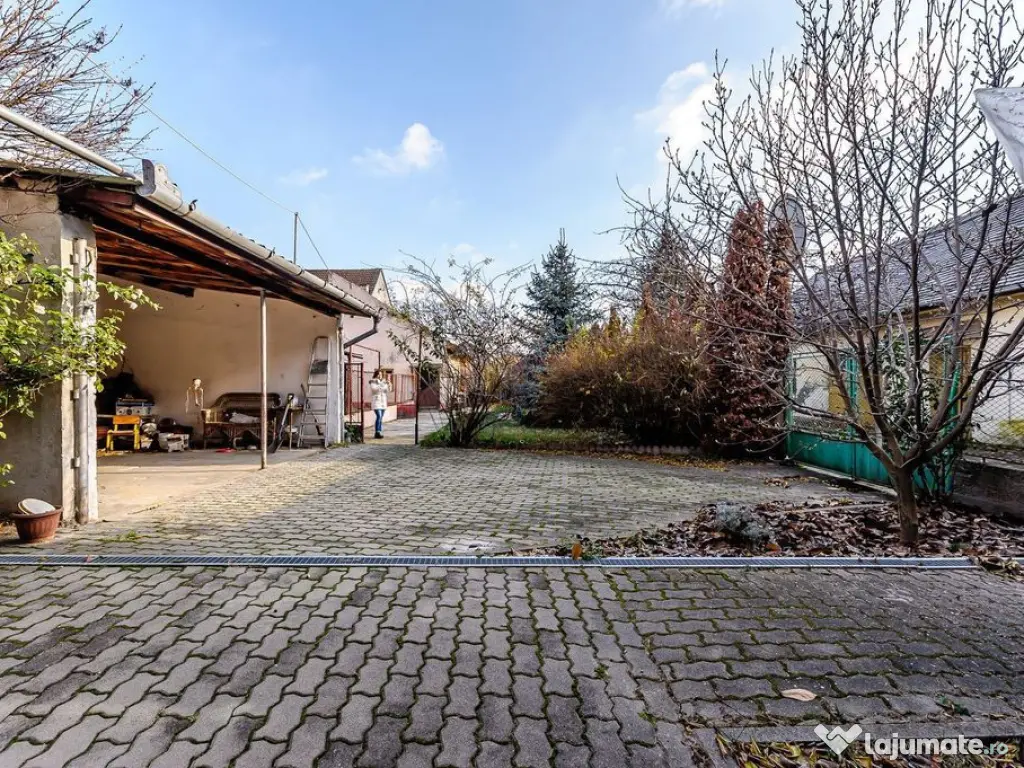 Locuință spațioasă cu grădină mare, în Aradul Nou,... 