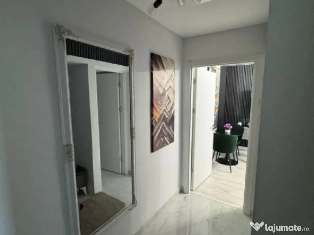 Apartament de inchiriat 2 camere Casa de Cultura, Constanta