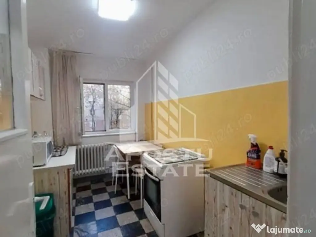 Apartament cu 2 camere, finisat modern, zona Complex Stud...