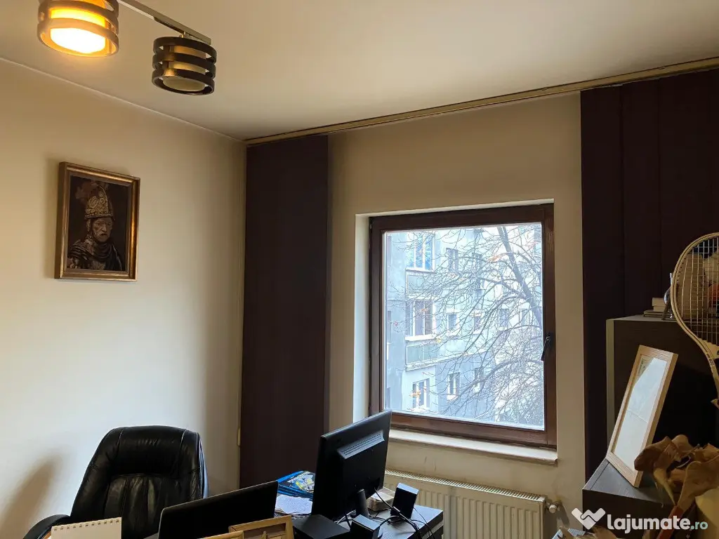 Vand apartament de 2 camere in Deva, zona ultracentrala, etaj 2,