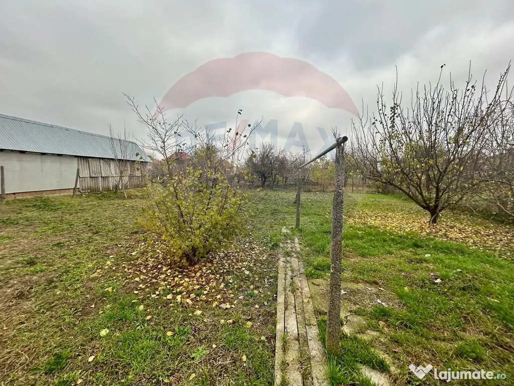 Casă de vanzare cu teren 680mp in Salonta 