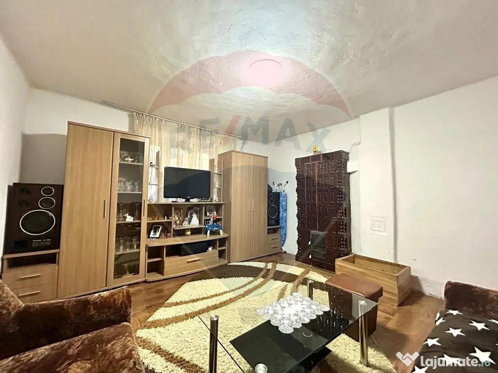 Casă de vanzare cu teren 680mp in Salonta 