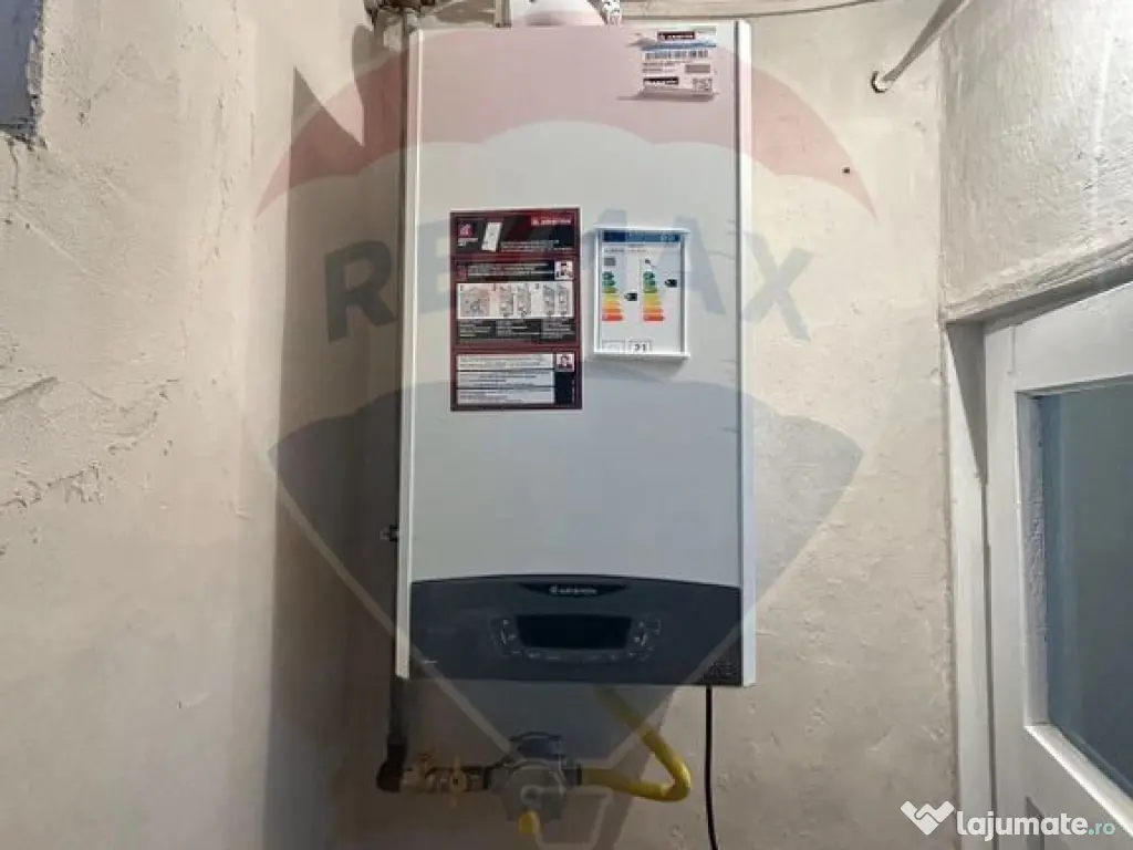 Casă de vanzare cu teren 680mp in Salonta 