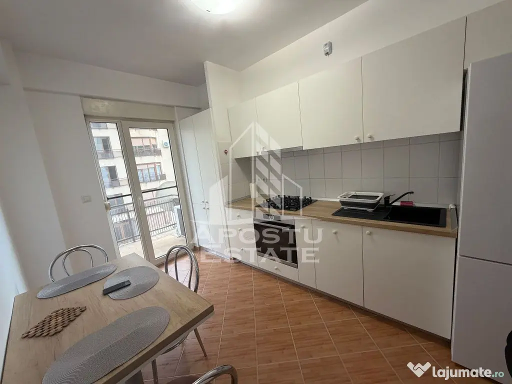 Apartament cu 3 camere decomandat zona Aradului 