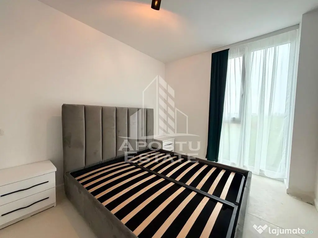 Apartament 2 camere, Decomandat, loc de parcare, Torontal... 