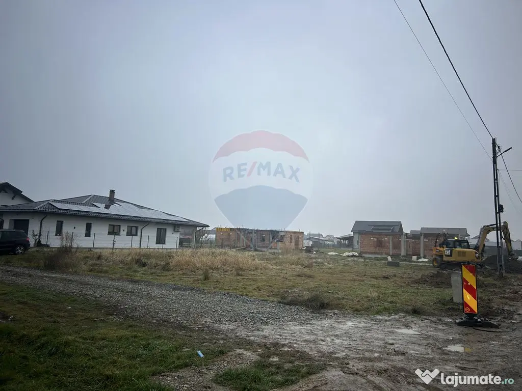 OCAZIE. Casă cu 4 camere de vânzare la rosu in Mocira. 