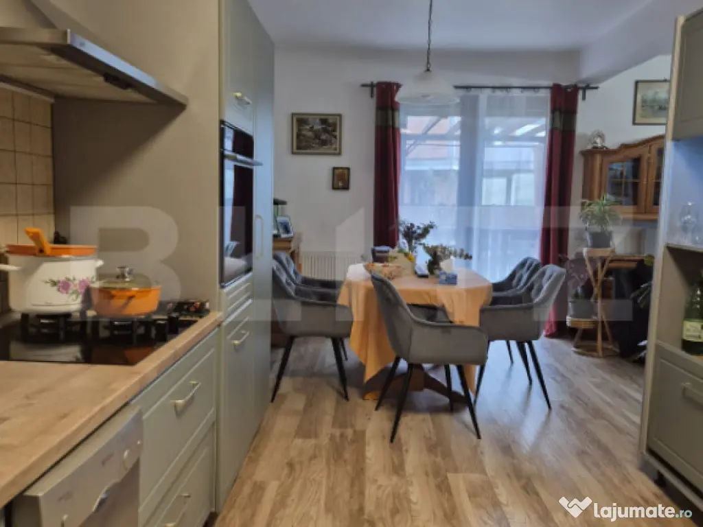 Vila superba de vanzare in Sangiorgiu, zona exclusivista