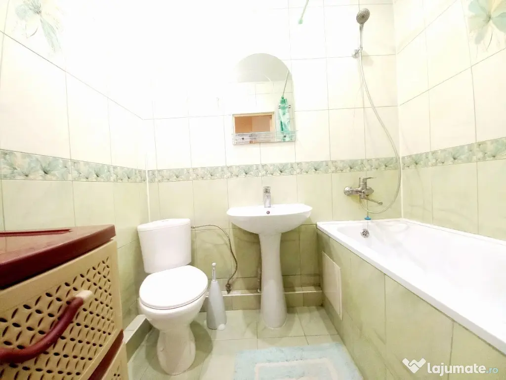 Garsoniera de inchiriat in zona Fundeni