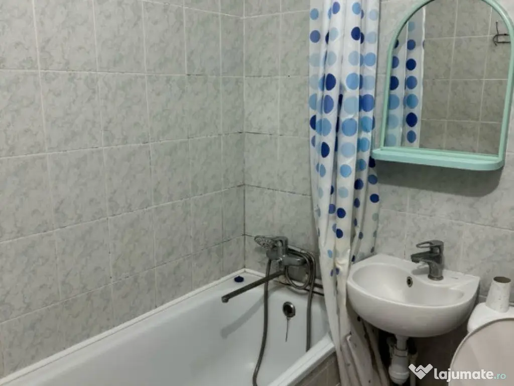 Garsoniera de inchiriat in zona 13 septembrie