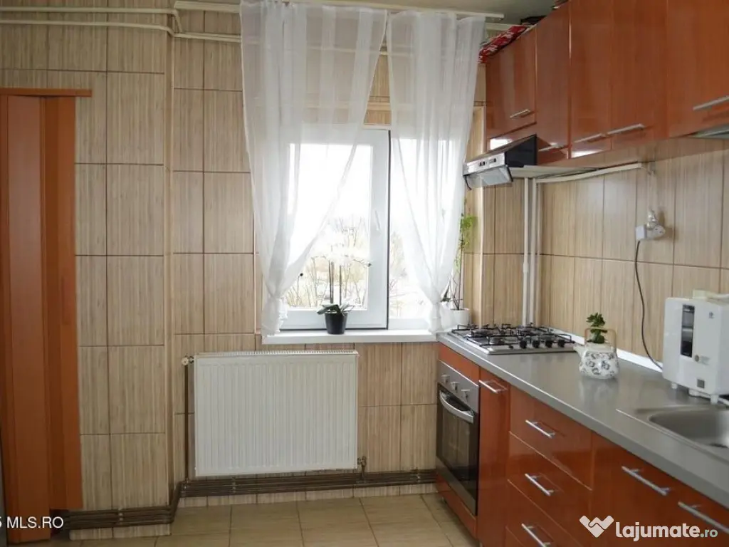 Rolast - Bere, Apartament 3 camere, 82 mp 