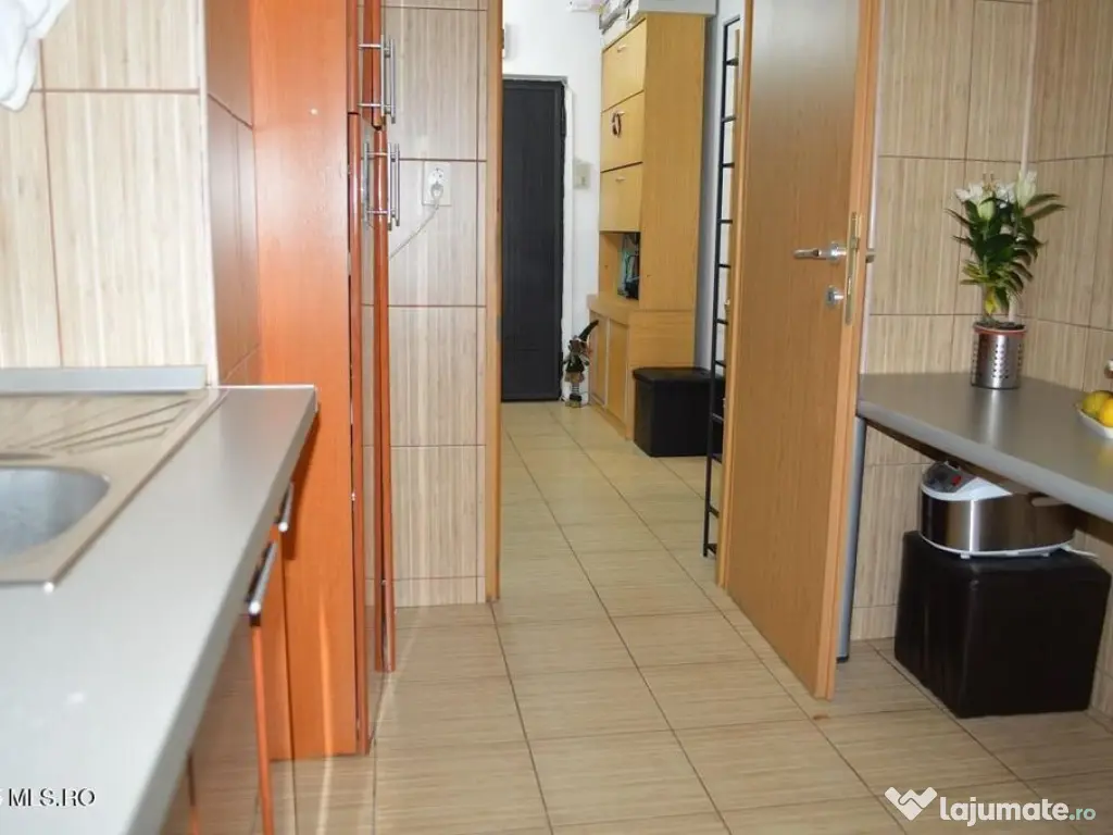 Rolast - Bere, Apartament 3 camere, 82 mp 