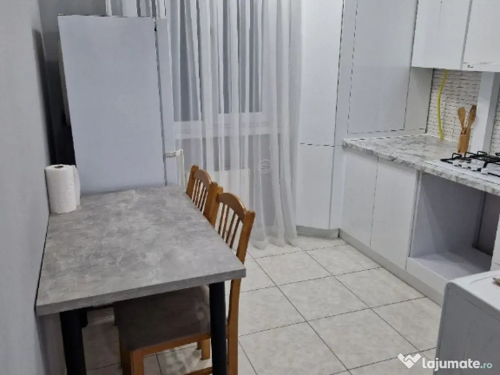 Apartament cu 2 camere de inchiriat in zona 13 Septembrie