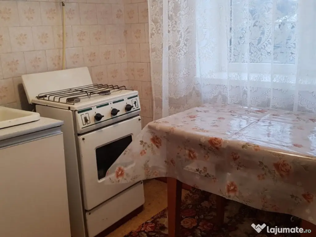 Garsoniera de inchiriat in zona Vitan 