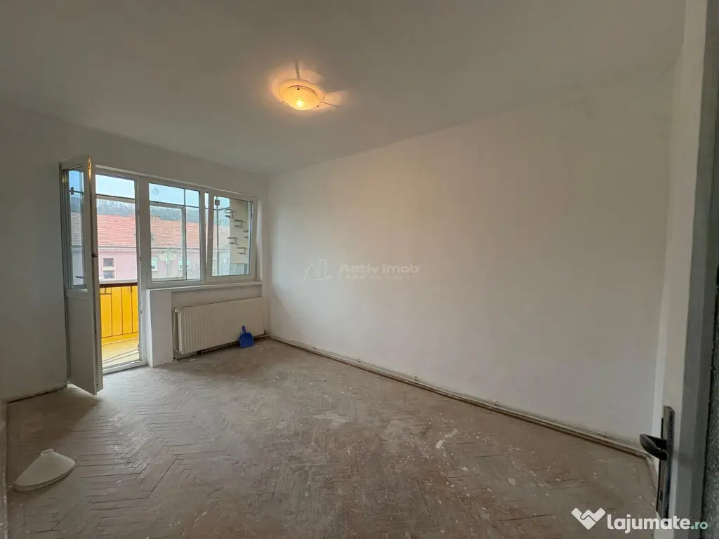 Resita,Ap.2cam, cf.1, Decom. Lunca 