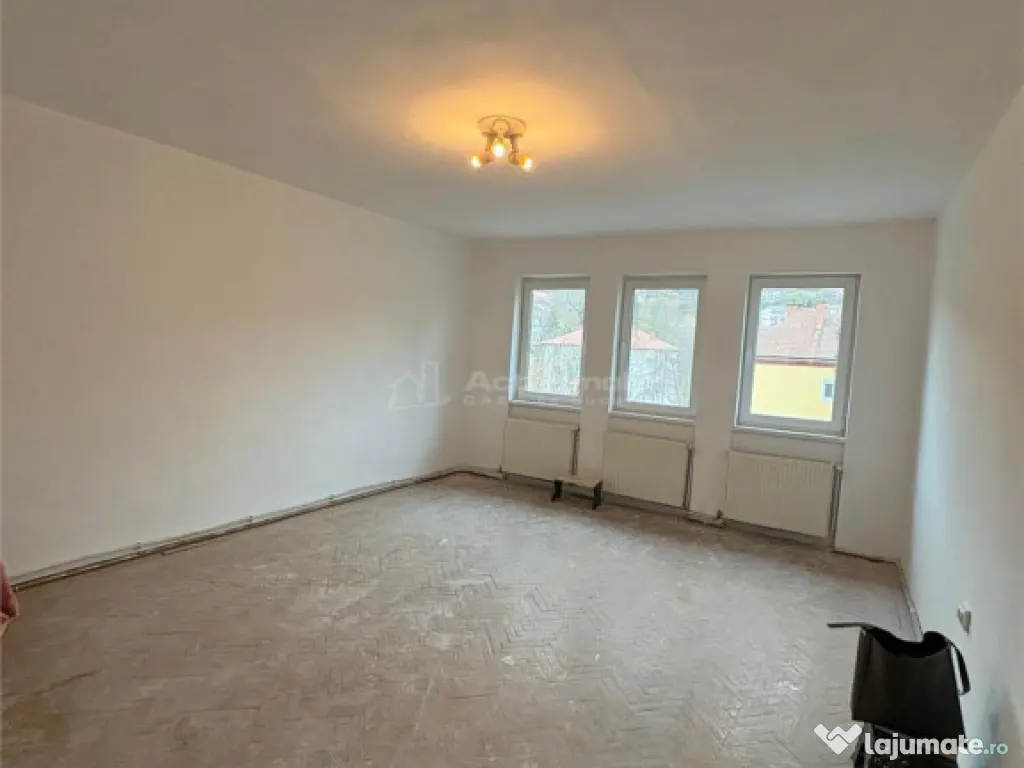 Resita,Ap.2cam, cf.1, Decom. Lunca 