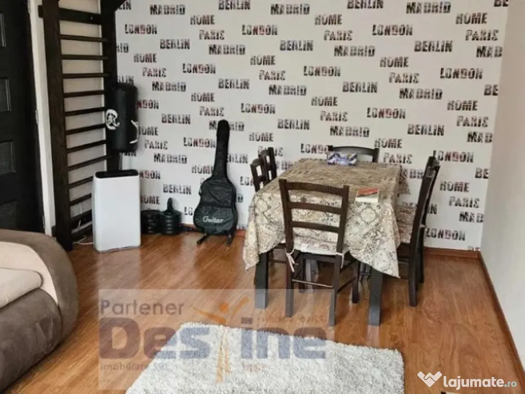 Apartament 3 camere Semidecomandat, Etaj 2/4, 60 mp 