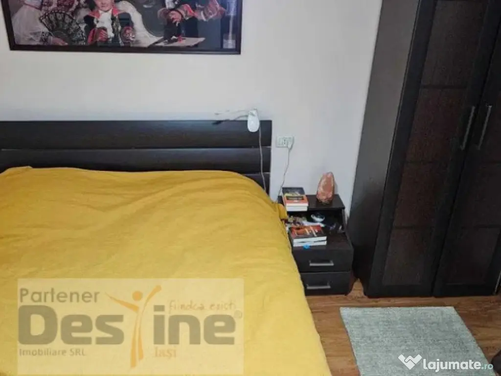 Apartament 3 camere Semidecomandat, Etaj 2/4, 60 mp 