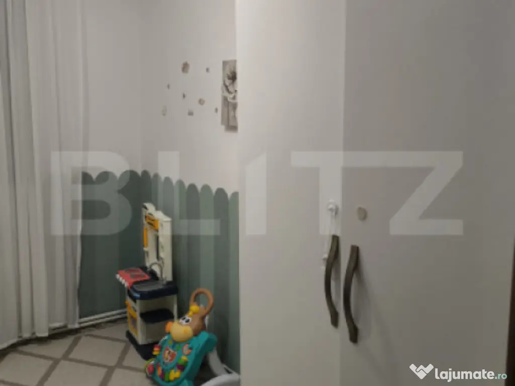 Apartament 3 camere, decomandat, 60mp. Parter inalt, zona Bu