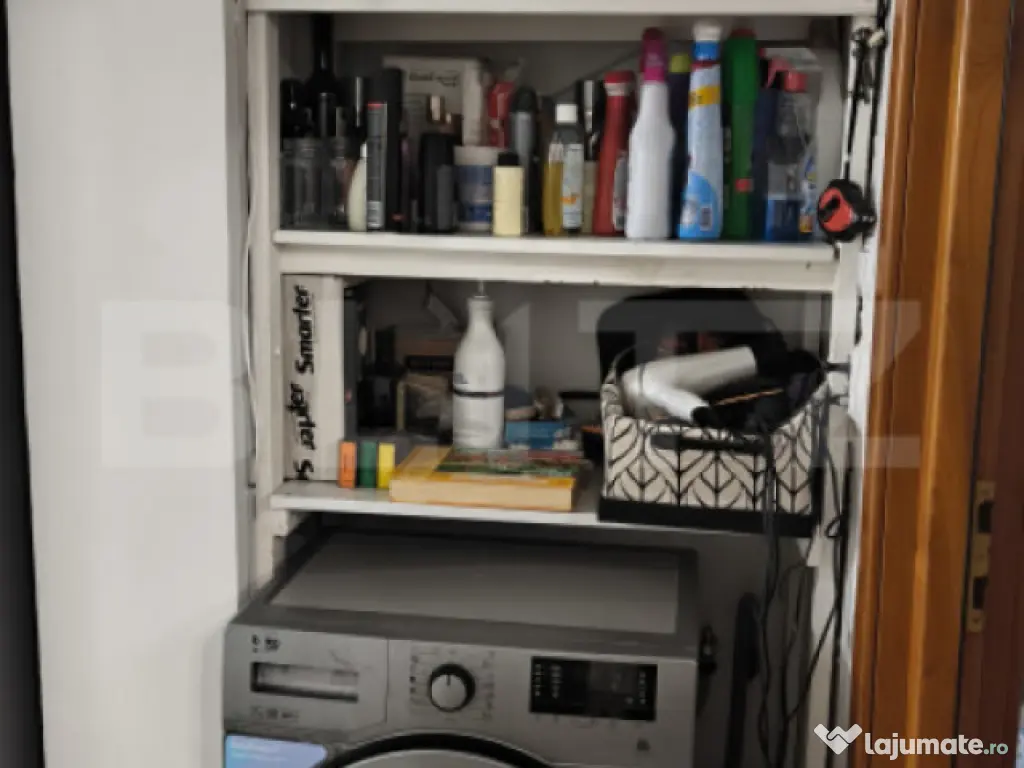 Apartament 3 camere, decomandat, 60mp. Parter inalt, zona Bu