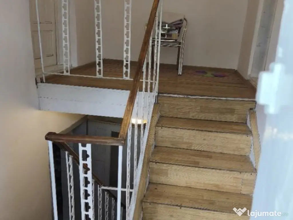 Super! Casa la PRET DE APARTAMENT zona Lic.Balcescu 3 cam, c