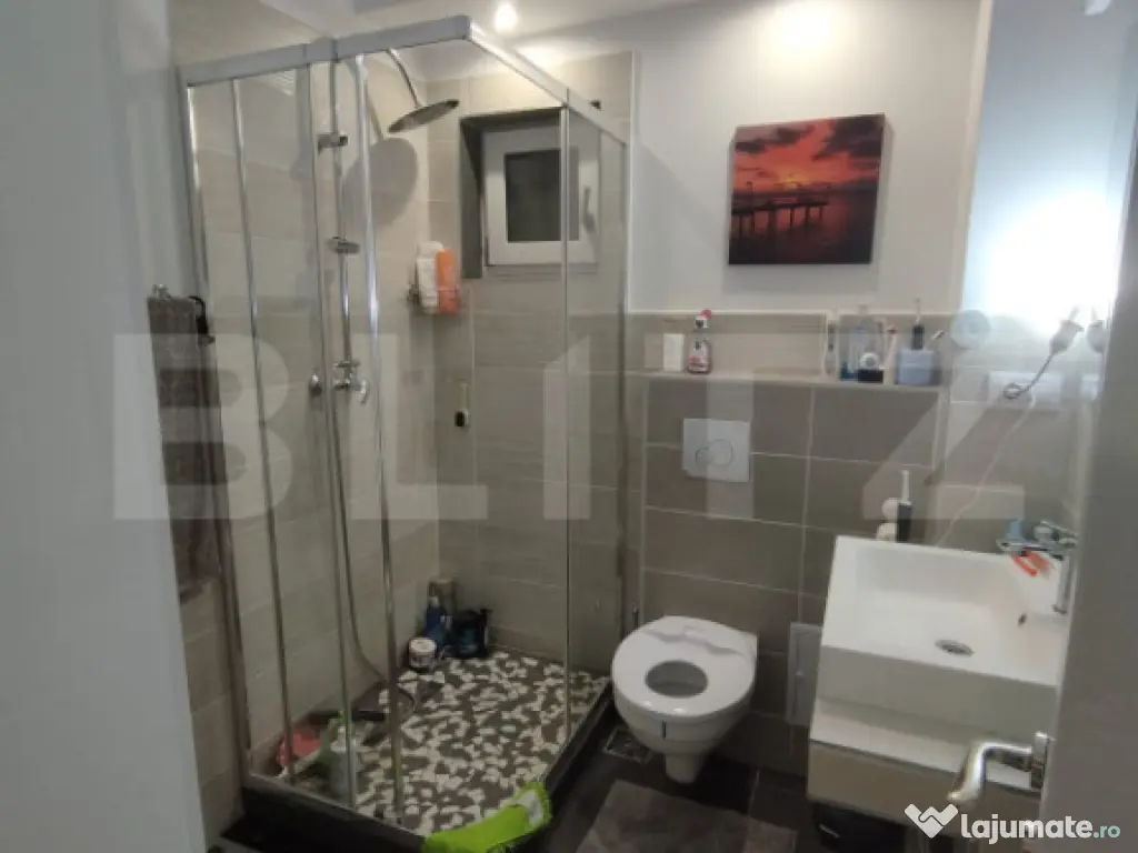 Apartament 3 camere, 72 mp, zona Frumoasa