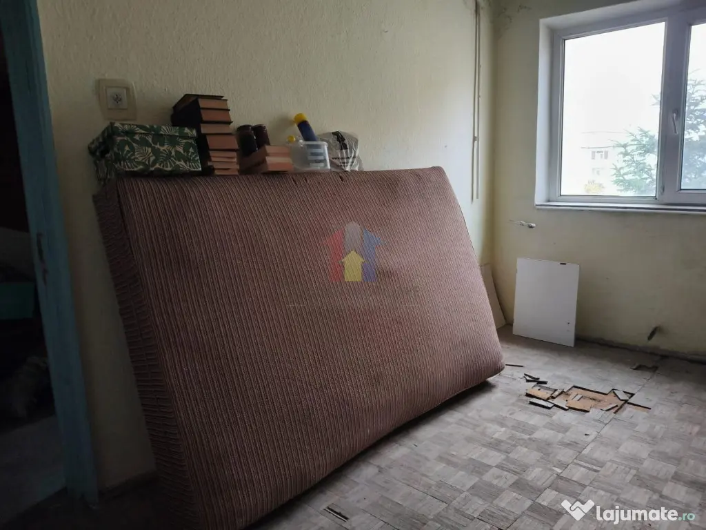 Super pret! Ap.2 cam, conf 2, Viziru 1, zona buna!