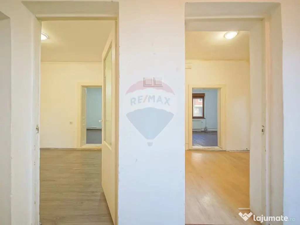 COMISION 0 Casă cu potențial excelent, teren 446 mp, St... 