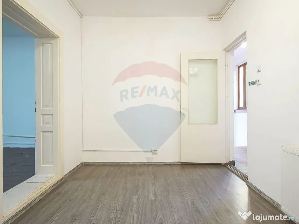 COMISION 0 Casă cu potențial excelent, teren 446 mp, St... 