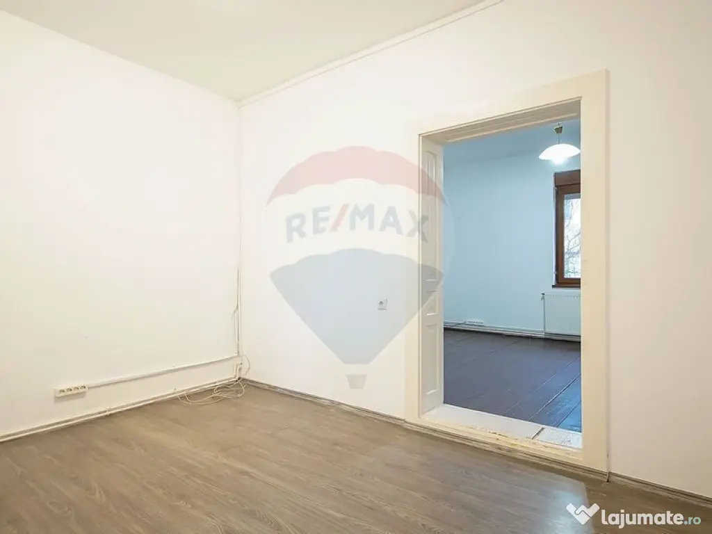 COMISION 0 Casă cu potențial excelent, teren 446 mp, St... 