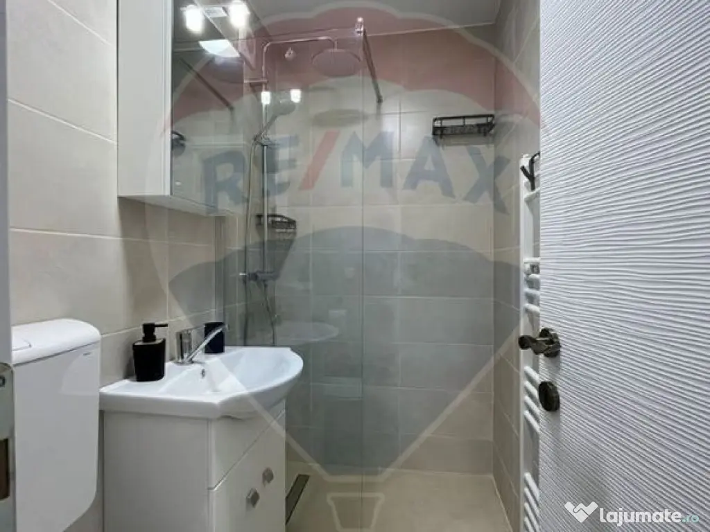 Apartament 3 camere, confort și locație ideală-Inchiriere 