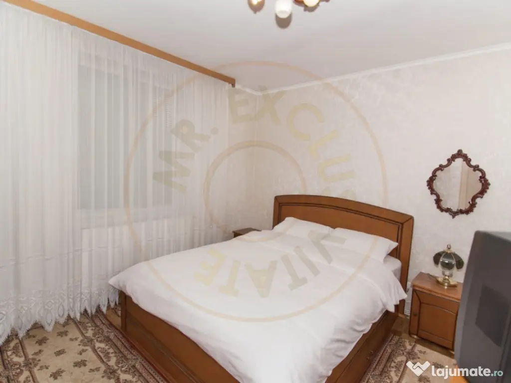 Apartament 3 camere Calea Bucuresti Etaj 1, Pitesti