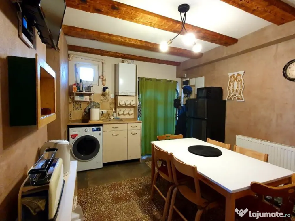 Apartament 2 camere in casa Centrul Istoric 139400 