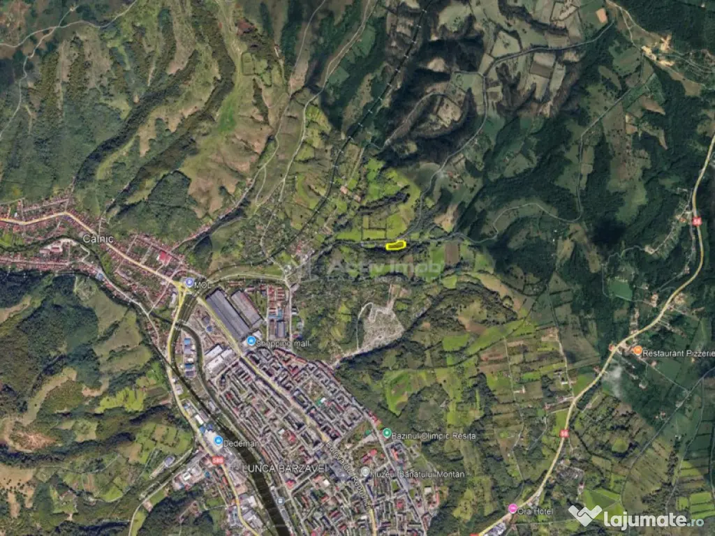 Resita, Teren Drept Intravilan, Langa Prau si Drum, Parcelab 