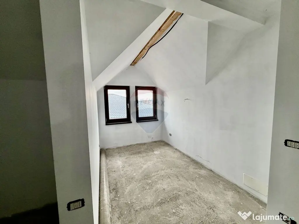 Casă / Vilă Caisului 90% gata 