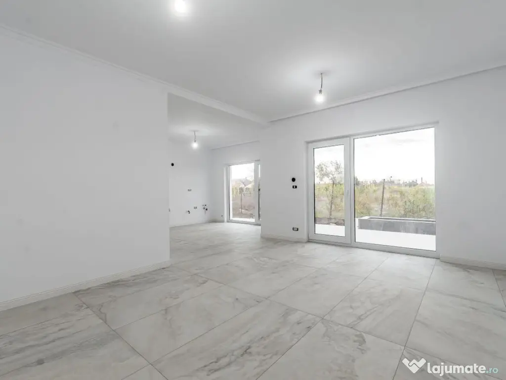 Casă nouă 2025 cu terasă rooftop – 5 camere, design ...