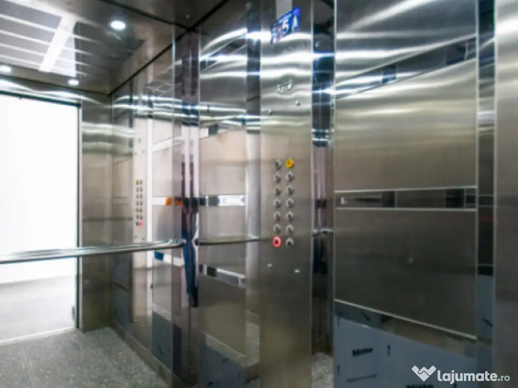 Eforie Nord Acapulco-Garsoniera 40,70mp mobilata-utilata tot