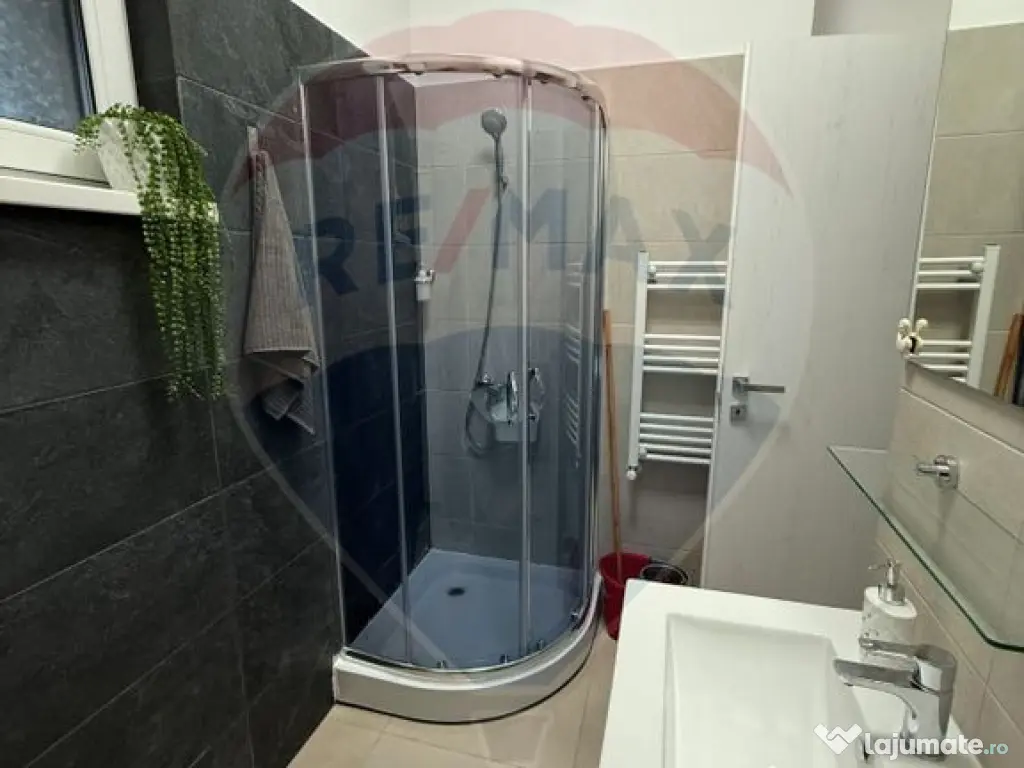 Apartament cu 2 camere de închiriat în zona Calea Bucur... 