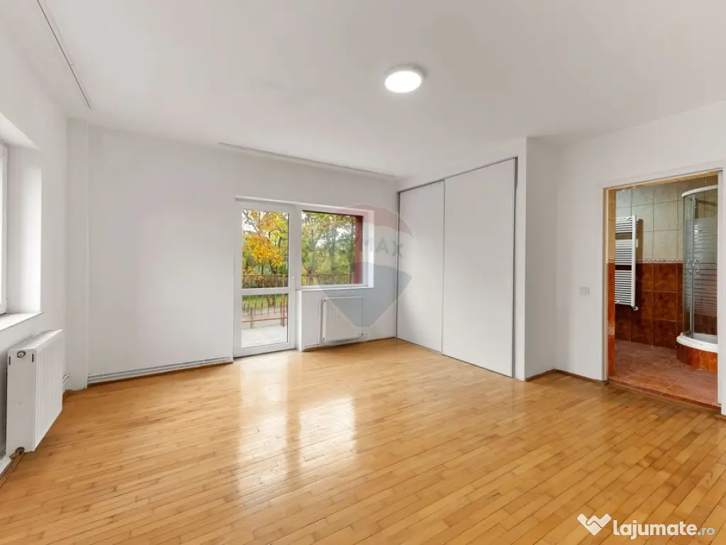 DE VANZARE Vilă PIPERA/VOLUNTARI/ROND OMV 