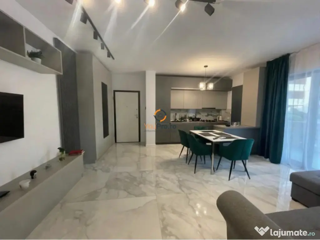 Bloc NOU cu Piscina si Loc de Parcare