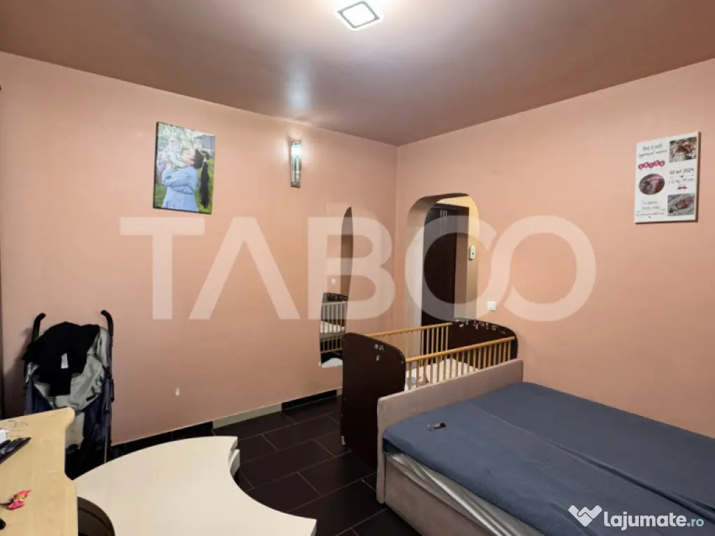 Garsoniera de inchiriat 25mp mobilata utilata parcare balcon