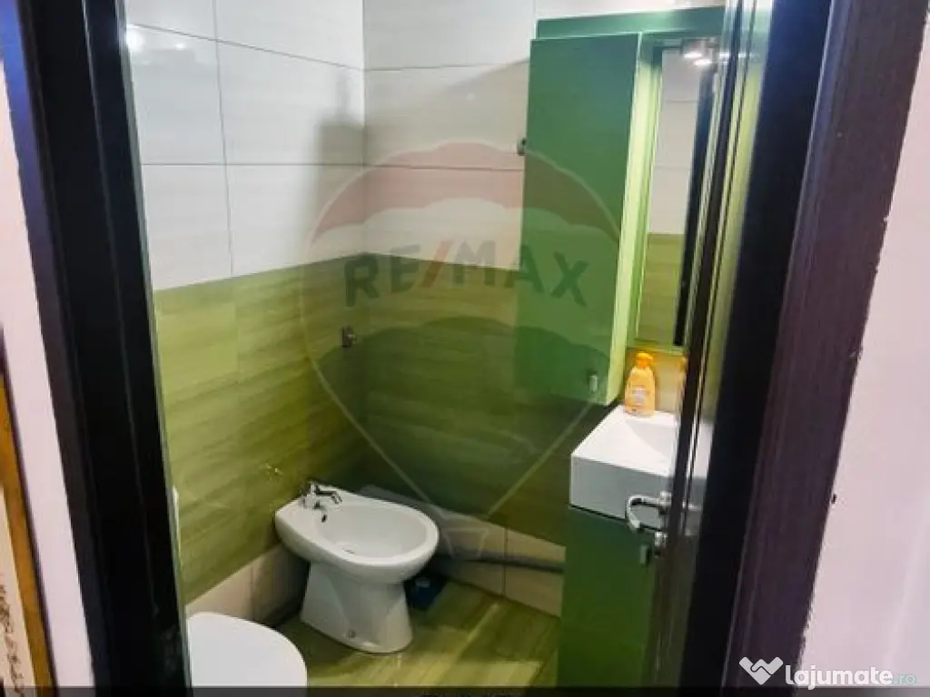 Strada Moldovei, Apartament cu 3 camere plus boxa de vanzare