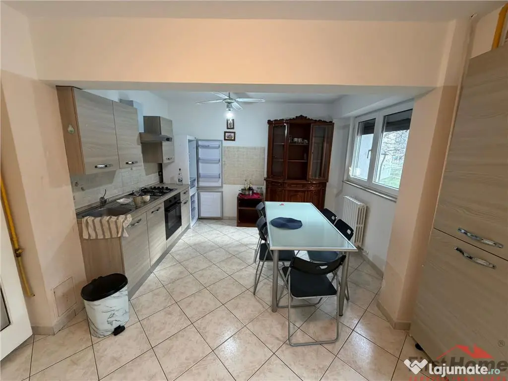 Apartament 4 camere transformat in 3, etaj 1, 100mp, Pictor 