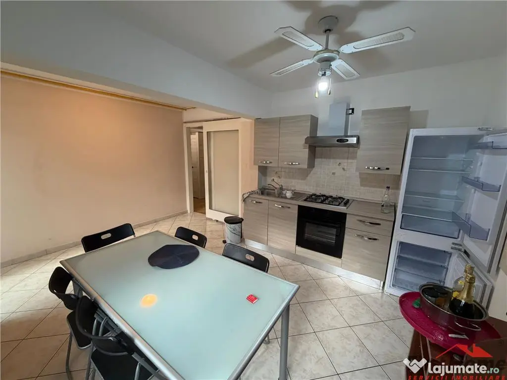 Apartament 4 camere transformat in 3, etaj 1, 100mp, Pictor 