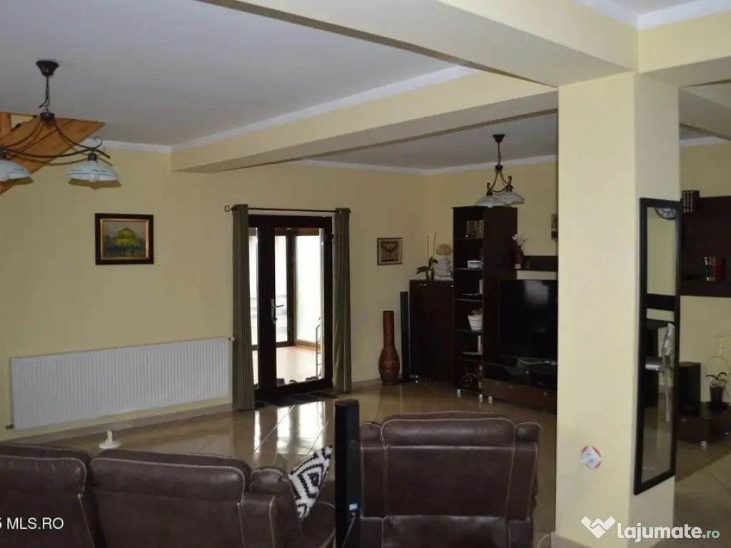 Glambocu - Bascov, Casa constructie 2008, teren 1066 mp 