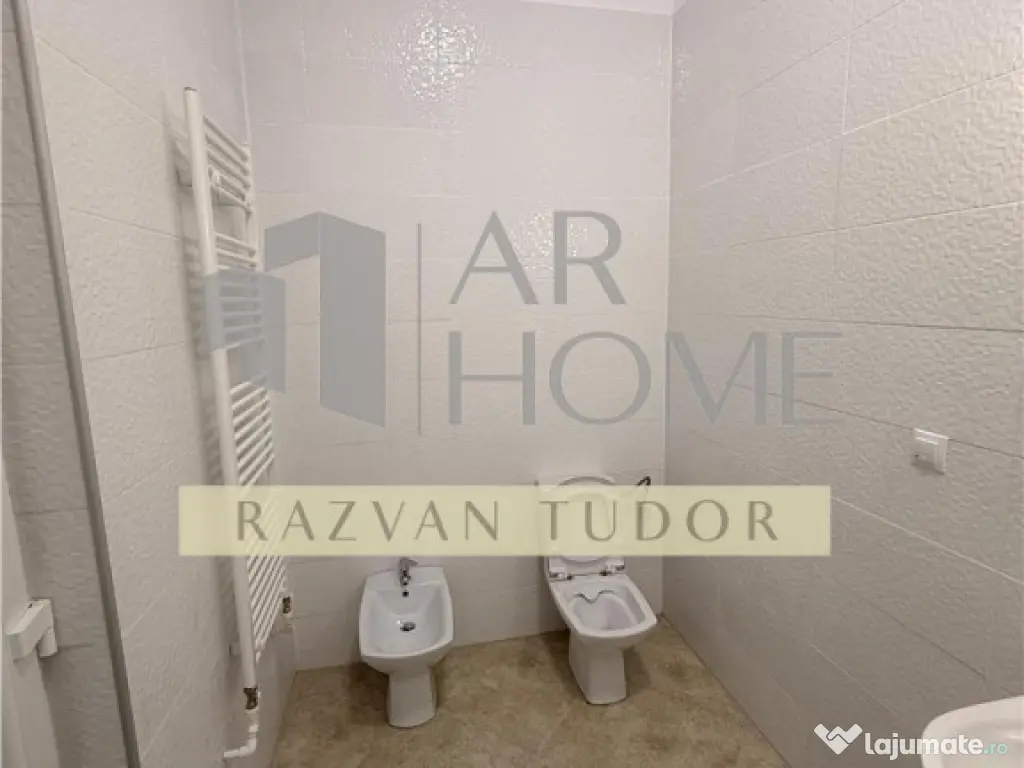 Spatiu birouri cu parcare proprie , Ploiesti, ultracentral 